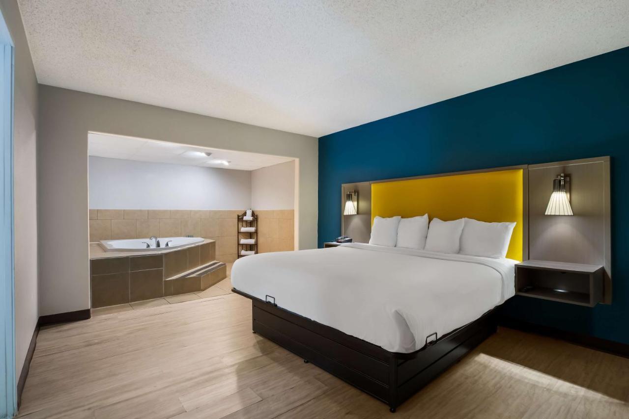 Western Hotel 3*